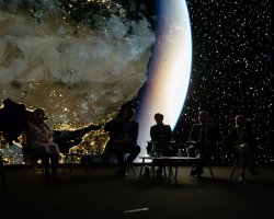 oslava v Planetariu